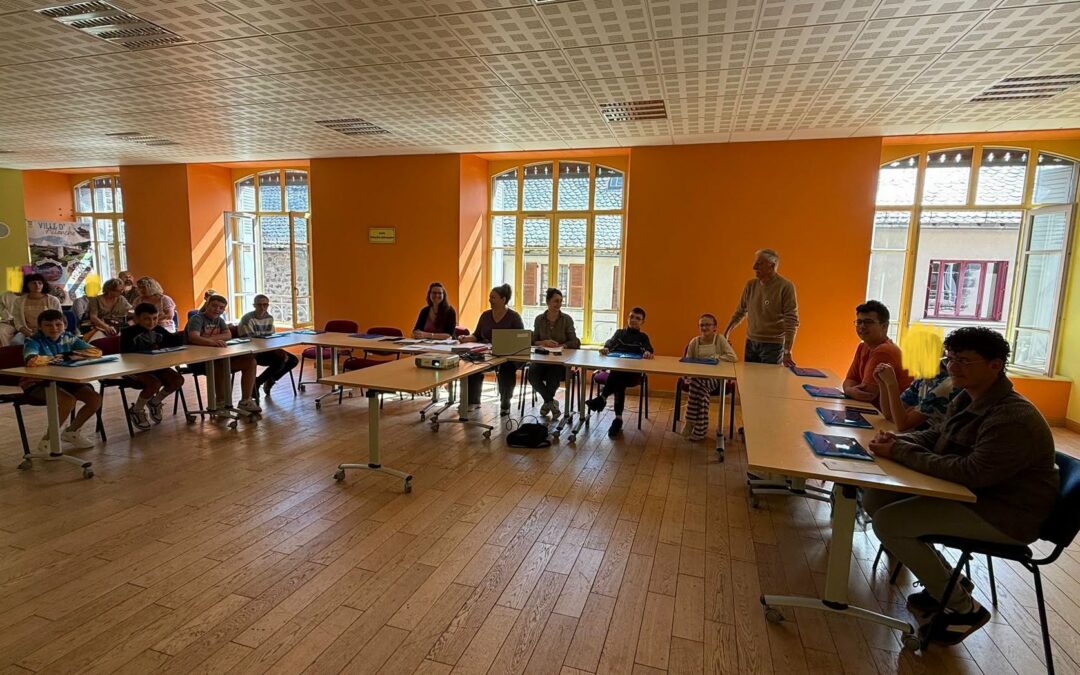 Première réunion du Conseil Municipal des jeunes