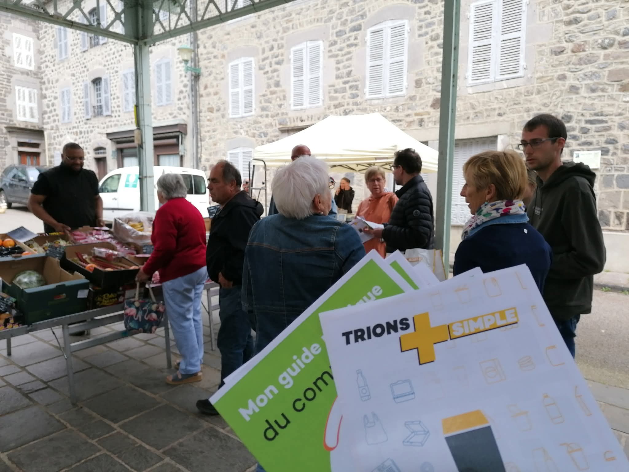 Le compostage au marché d&rsquo;Allanche – SYTEC